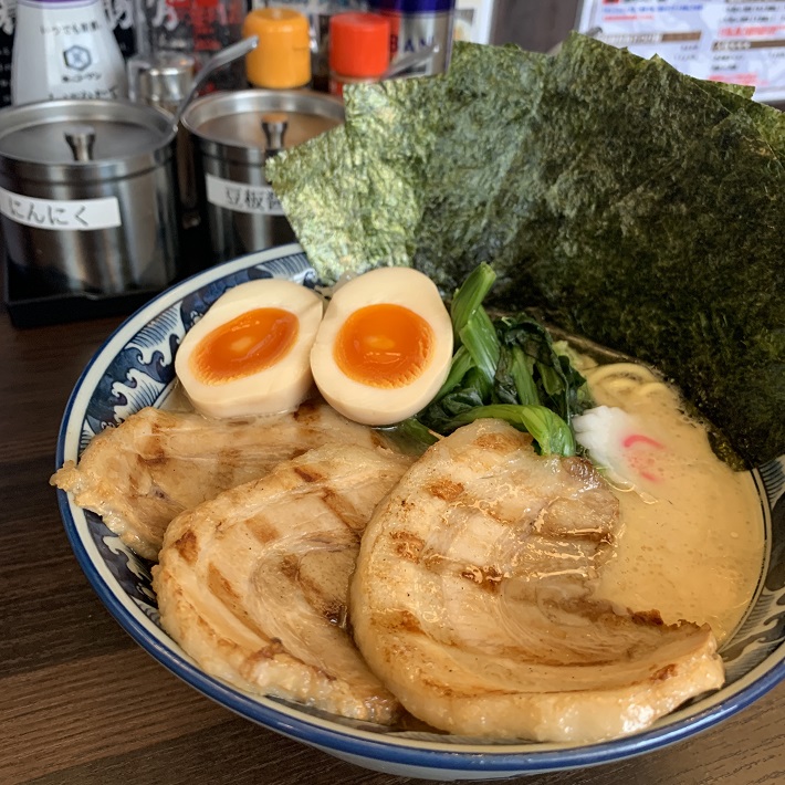 千葉おすすめラーメン店【八千代市】濃厚豚骨専門店！麺屋武士道のおすすめ「特製醤油ラーメン」が人気