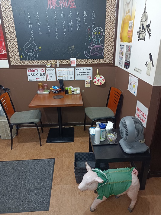 豚粉屋の人気メニュー特製担々麺がおすすめ！ラーメンや点心が楽しめる