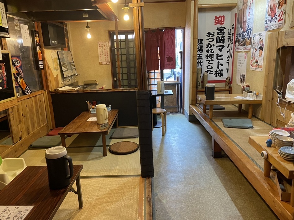 【八千代】麺場五代目のおすすめラーメン「豚骨しょうゆ」と「鶏ガラしょうゆ」