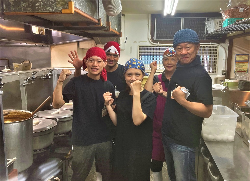【松戸市】兎に角 松戸店の一番の売れ筋は油そば！モチモチの自家製麺と濃厚スープの相性がバッチリ