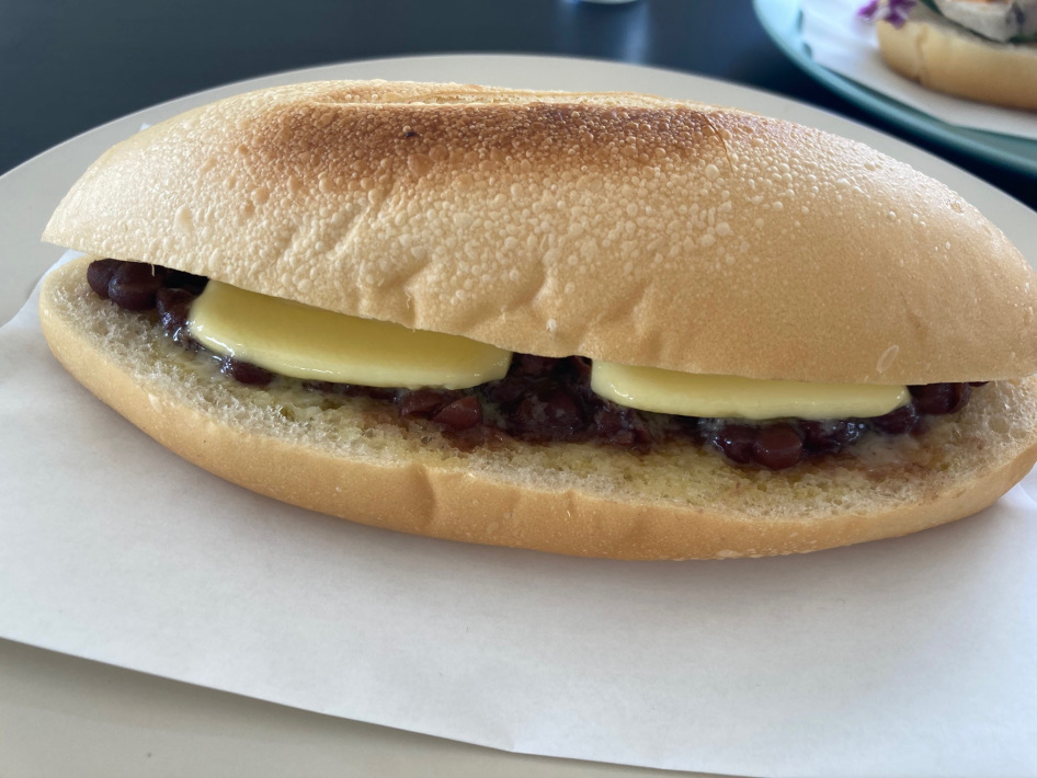 「カフェ・キナリ」で味わう絶品バインミー。気さくな笑顔の店主が手がける憩いの空間【船橋市】