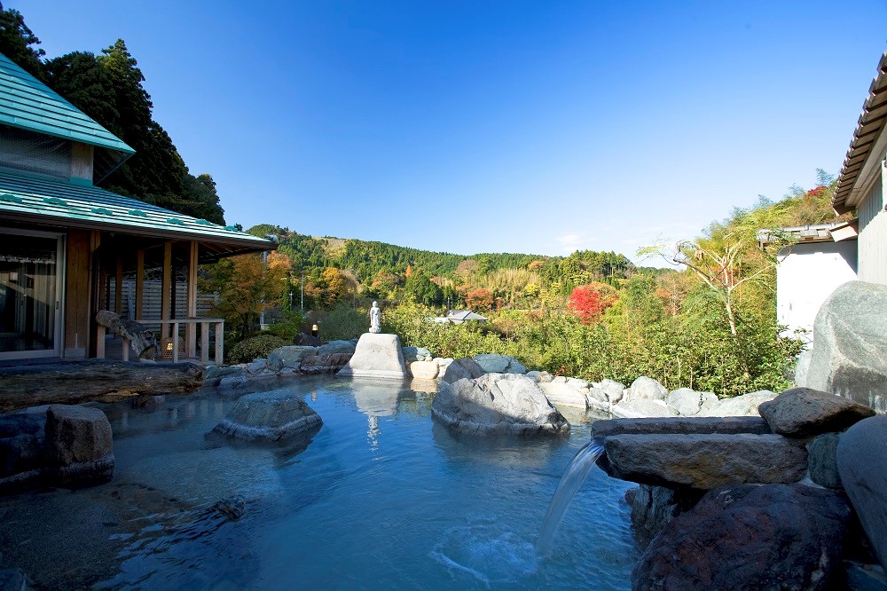 滝見苑けんこう村　ごりやくの湯　露店風呂
