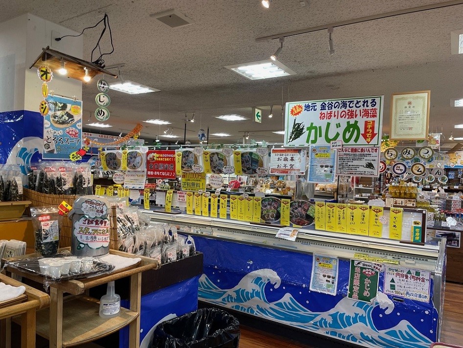 千葉県産のお土産が1,000アイテム以上揃っているという「おみやげ市場」