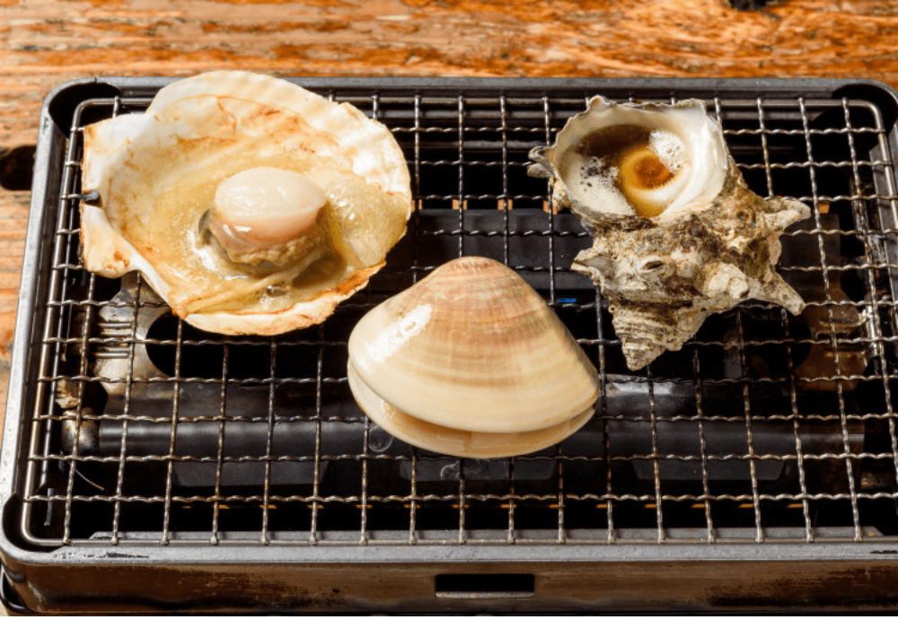 8. 【山武郡九十九里町 】浜茶屋網元　オーシャンビューの浜焼き店！　愛犬と一緒にお座敷テーブルで食事ができる