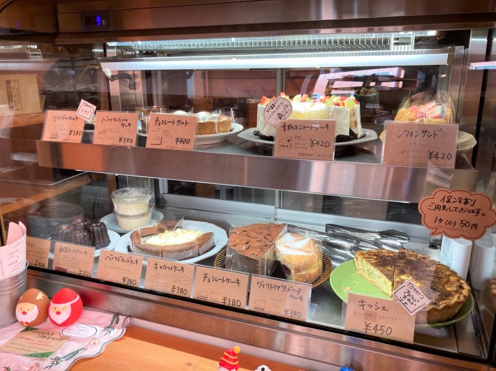 ネレイドコーヒー　ショーケース
