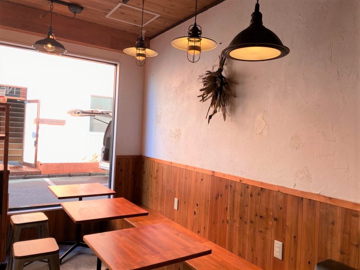 ネレイドコーヒー店内