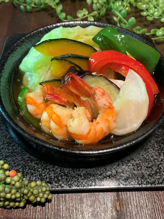 松戸カフェ【金ケ作】cafe&diningリンネ 無国籍のランチやディナー、オリジナルケーキも絶品 アヒージョ