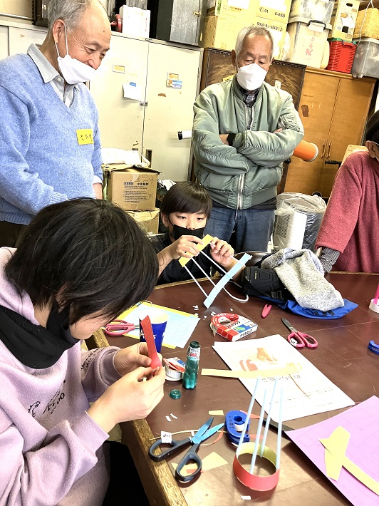 【習志野市】秋津小学校の空き教室を使ったコミュニティルーム「秋津コミュニティ」