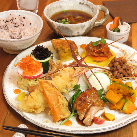 松戸カフェ【松戸新田】自然食堂 こひつじや by ハレルヤカフェ ヘルシーなご飯で健康的な生活をお手伝い