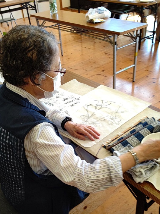 墨絵に興じる会 林田祥翠さん
