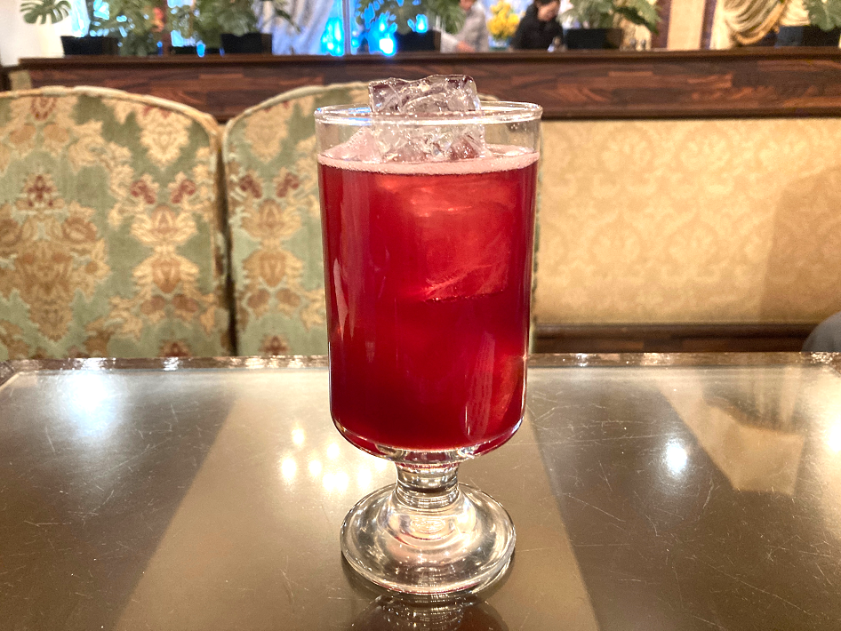 ブラックベリーのソーダ水