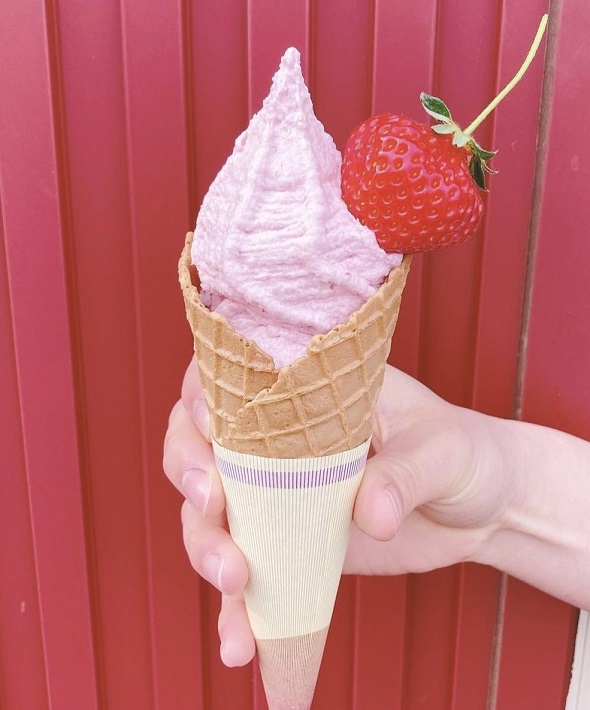 いちごソフトクリーム
