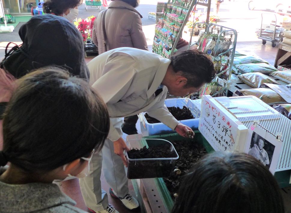 【埼玉県】「JAさいかつフレッシュファーム」 店長菊池雅史さん
