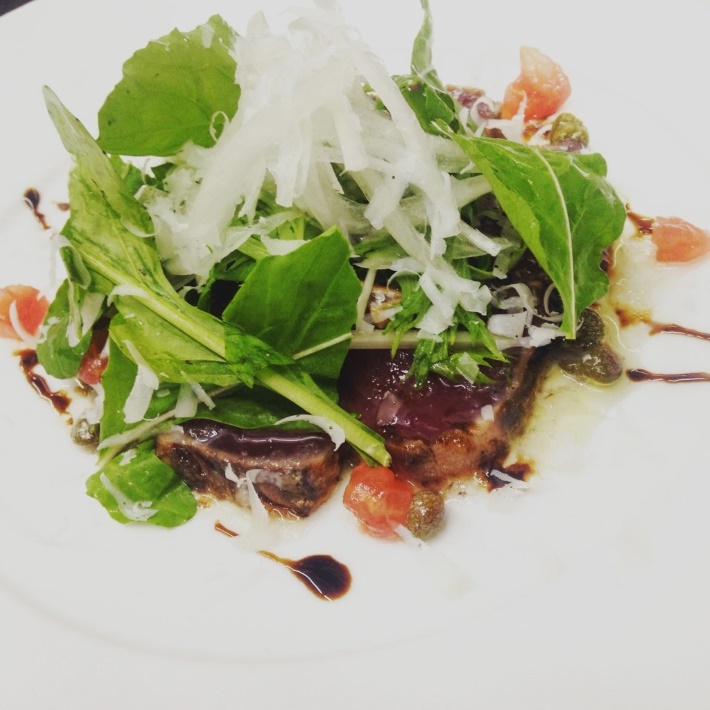 1.【本町】「Ristorante Due by2Leoni リストランテ ドゥエ バイドゥエレオーニ」地産地消に取り組み、船橋の海を意識したインテリアで気軽なイタリアンを