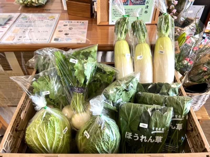 レンタル棚と雑貨の店Tanaya 野菜販売