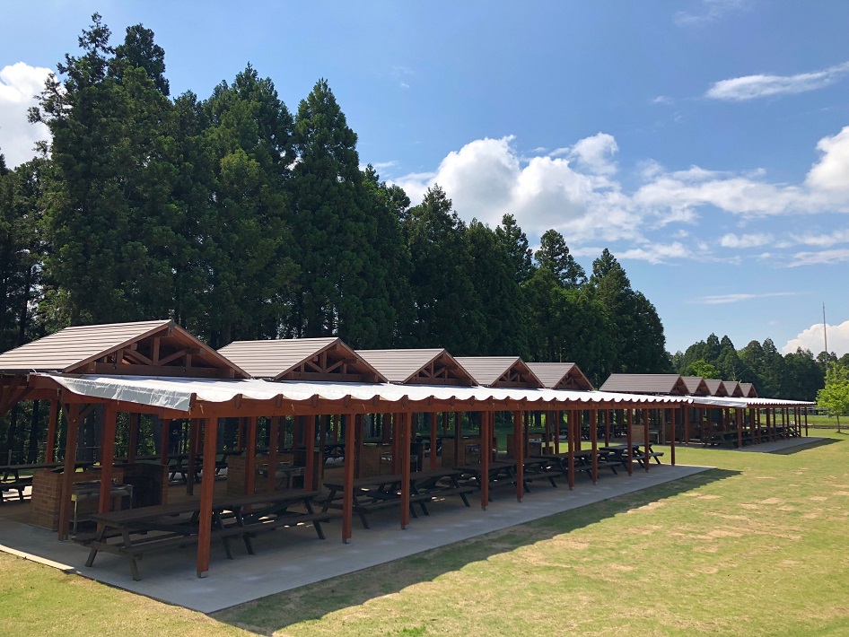「ザ ファーム」で日帰りBBQ!アクティビティ充実、温泉あり【香取市】