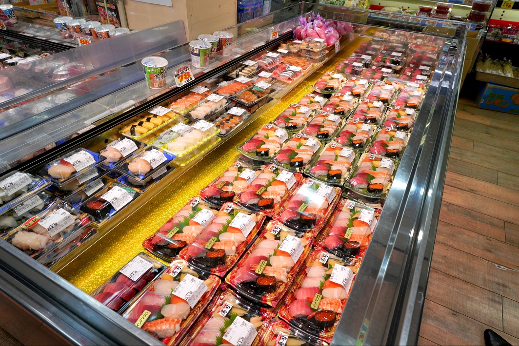 2.高級店で使用される食材がココに！　「新鮮激安市場！カネカ水産」