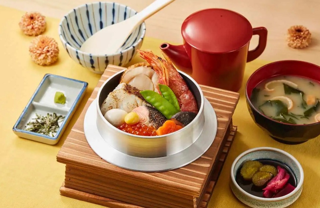 【柏駅前】全メニューおばんざいビュッフェ付き！「鮮魚 釜飯 ヒカリ屋　高島屋店」