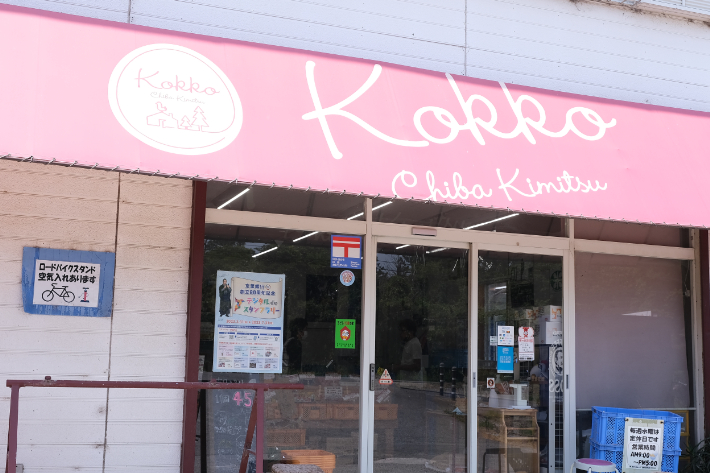 シュークリームなど魅力的なオリジナル商品を多数販売