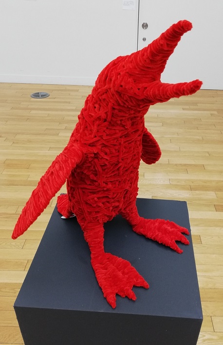 市川市展で美術会賞受賞！クリエイター マークン・ネコガスキーさん