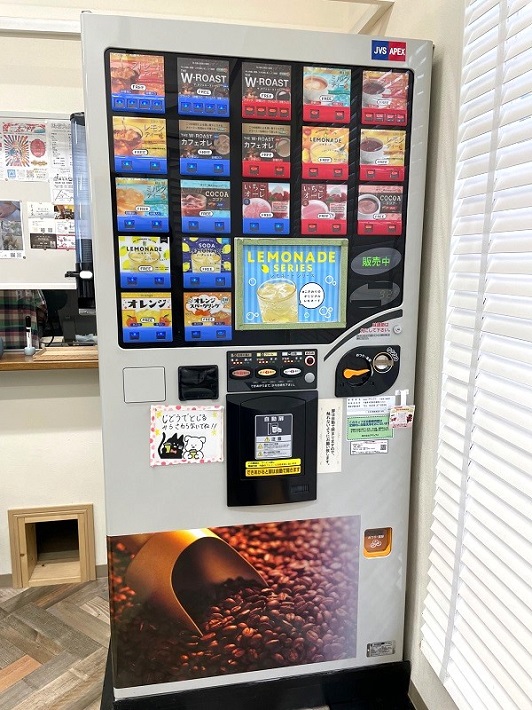 保護猫カフェ　PURR　自動販売機