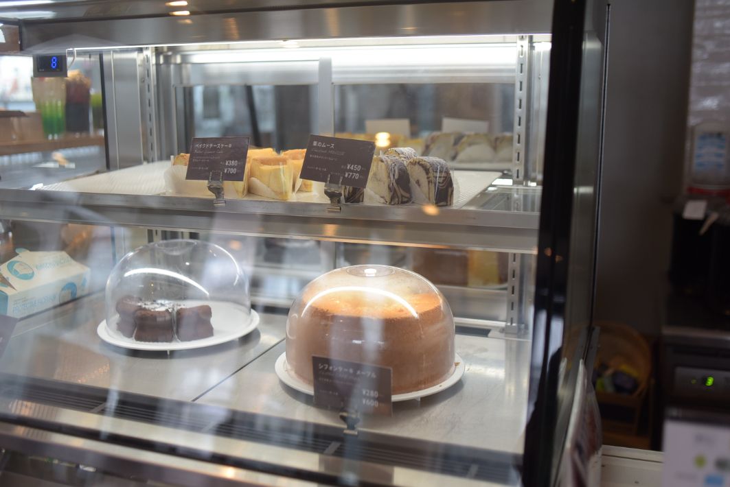 【千葉市中央区】「COFFEE RIN」のお得モーニングは50円で ドーナツ食べ放題！