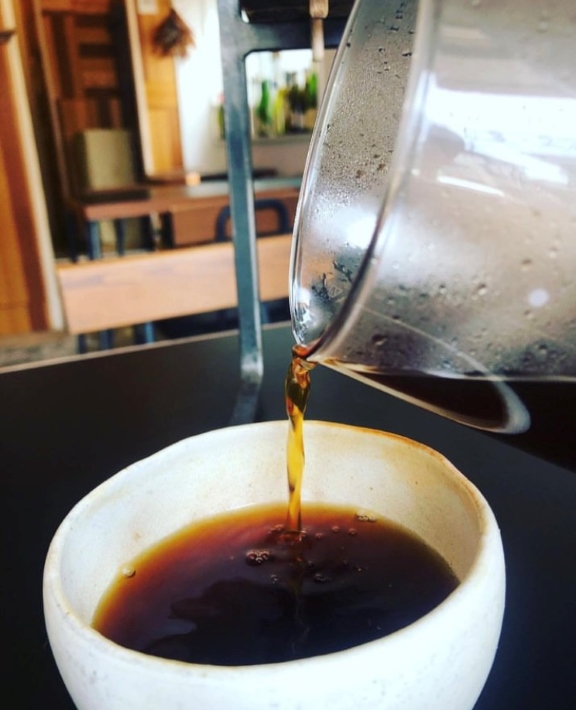 【稲毛区黒砂】「珈琲とワインのある暮らし 25」コーヒー好きのソムリエがオープンした隠れ家レストラン 