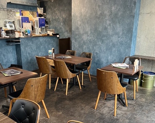 【柏市】一年中かき氷が味わえる店「八ヶ岳氷菓店 Cafe&Bar柏店」の生いちごのかき氷 