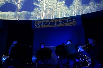 「市川市少年自然の家」はプラネタリウムも楽しめる自然体験型スポット！