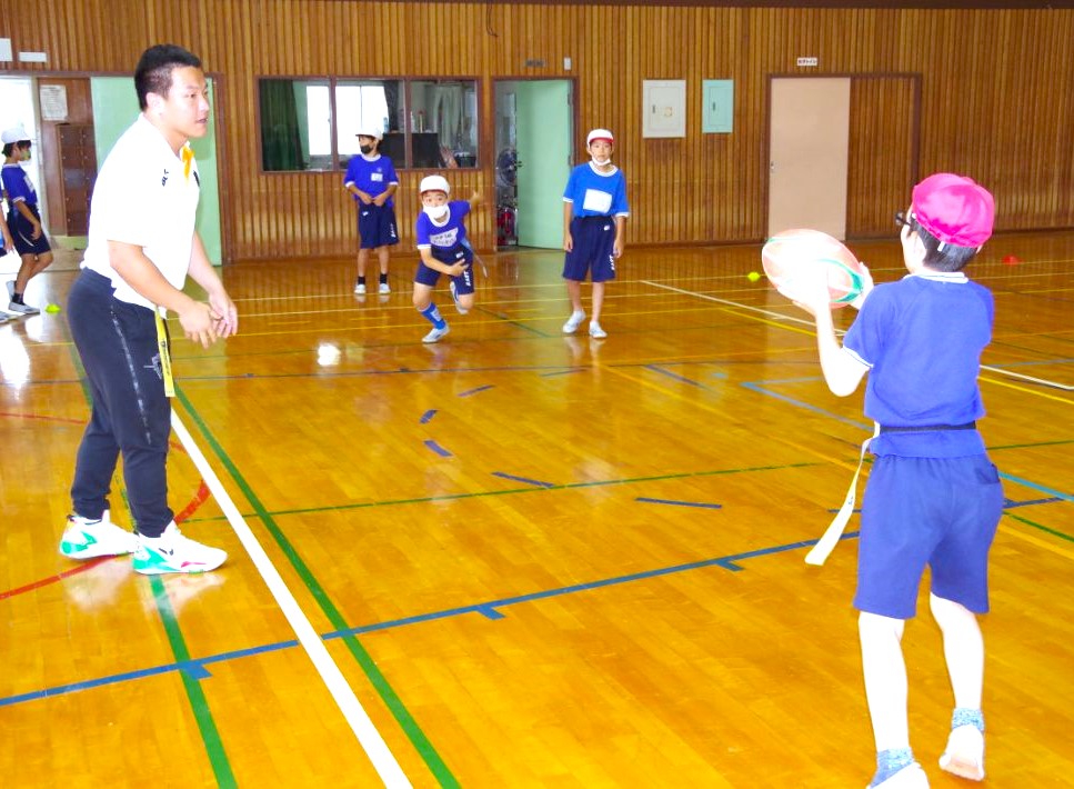 【船橋市】日本一のチームが小学生を指導！クボタスピアーズ 「タグラグビー教室」