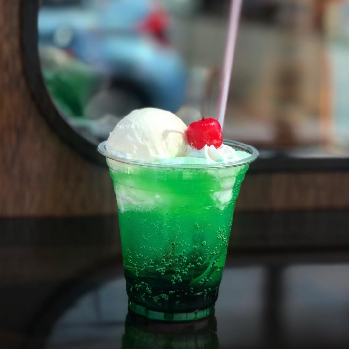 【松戸市他】純喫茶・昭和レトロ好きはキッチンカー、実店舗、自動販売機と3粒おいしい「喫茶ニューフジコ」に集合！