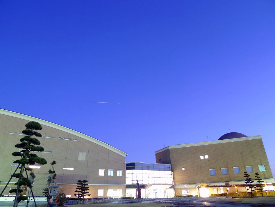 【白井市】ライフステージに合わせた星空を生解説「白井市文化センター プラネタリウム」