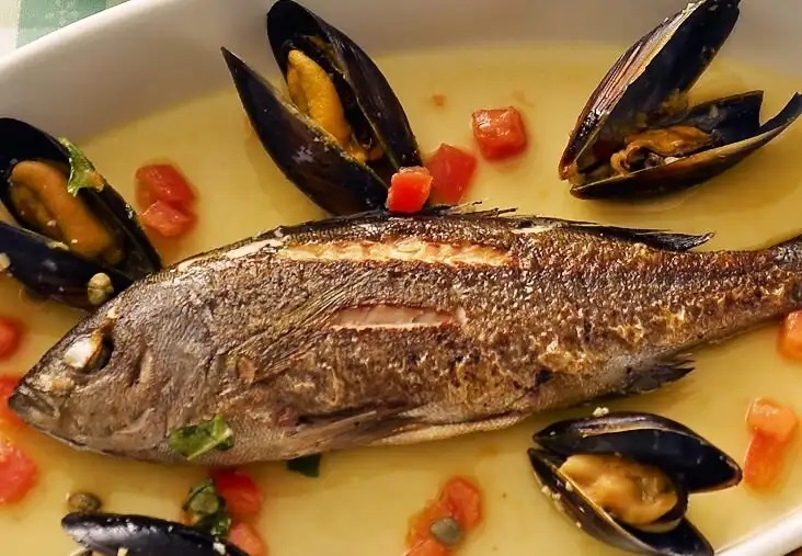 野田市 ベイビーズブレスの鮮魚のアクアパッツァ