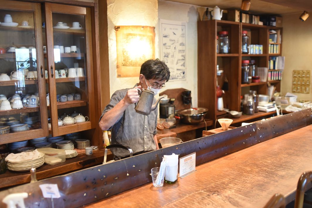 【柏】「雑味のない味」が特徴の一軒家カフェではコーヒー教室も開催「ストリームヴァレー」  