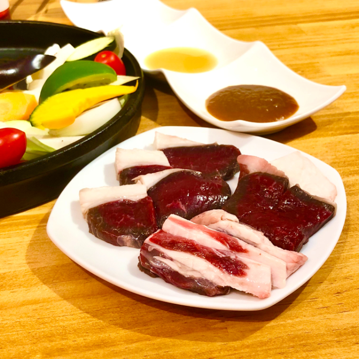 羊と鹿とときどき猪のジビエ肉