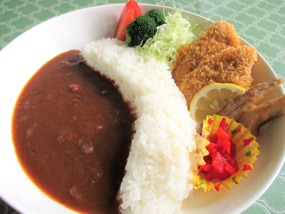 高滝ダムカレー