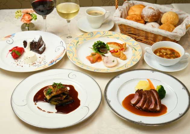 成田市 ル・タンドールのコース料理