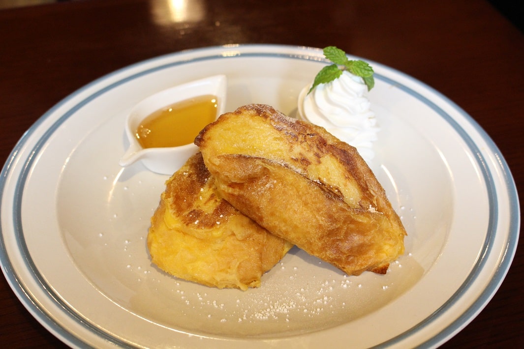ガレット&フレンチトーストが人気の「ブラッスリーzizi」【千葉市中央区】