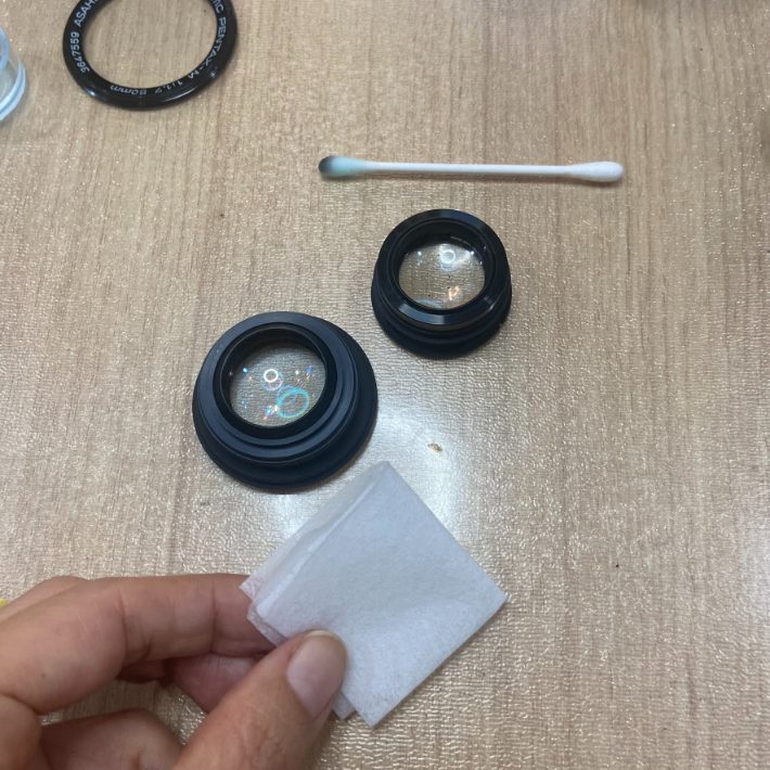 【市川市】フィルムカメラの修理方法が学べる貴重な教室！「アクアカメラ」