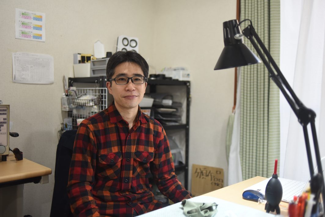 【市川市】フィルムカメラの修理方法が学べる貴重な教室！「アクアカメラ」