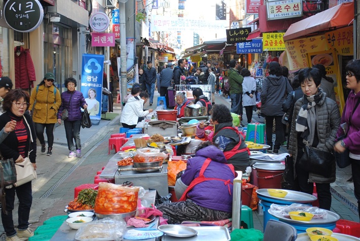チャガルチ市場