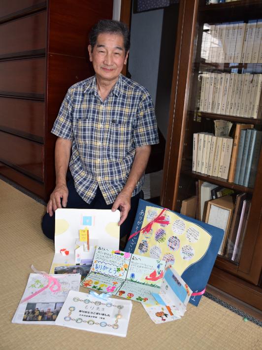 壁紙で作るクラフトアート 森隆四郎さん（八千代市在住）