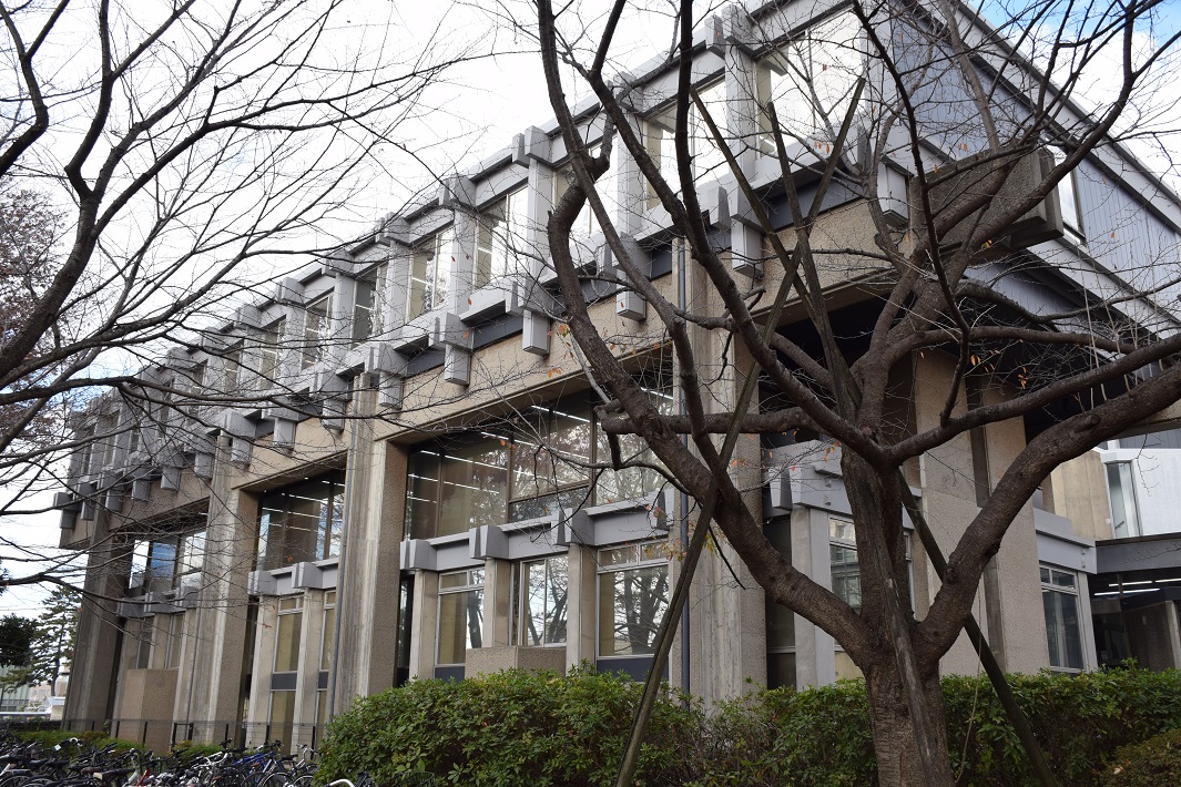 日大図書館生産工学部分館