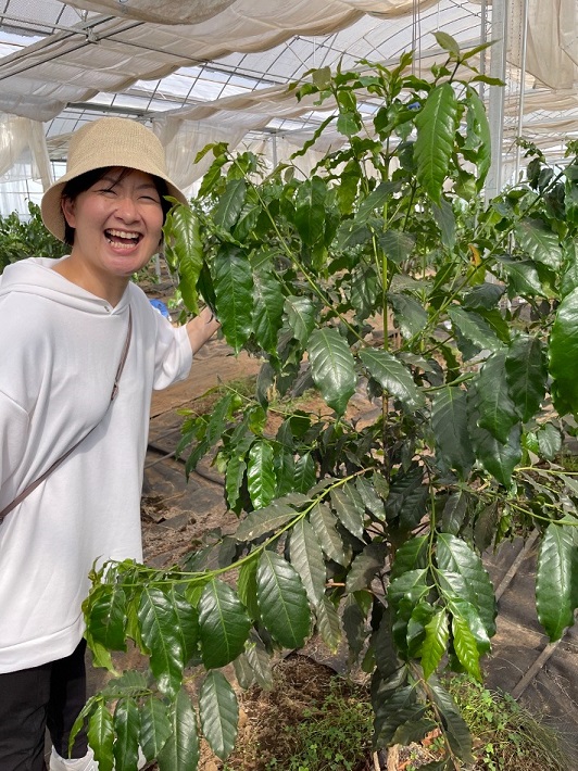 CoffeeRoast焙香 YACHI★FORNIA-FARM ヤチフォルニア・ファーム