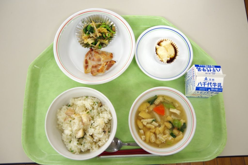 献立が選べる「選択式」船橋市立中学校の給食