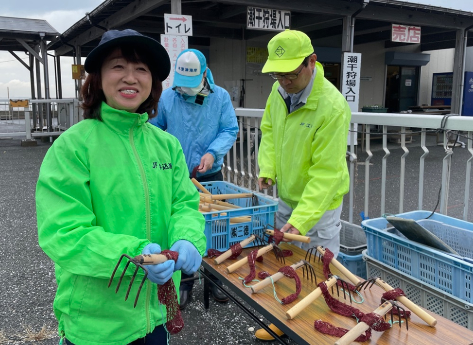 熊手や網のレンタルや販売もあるので安心です