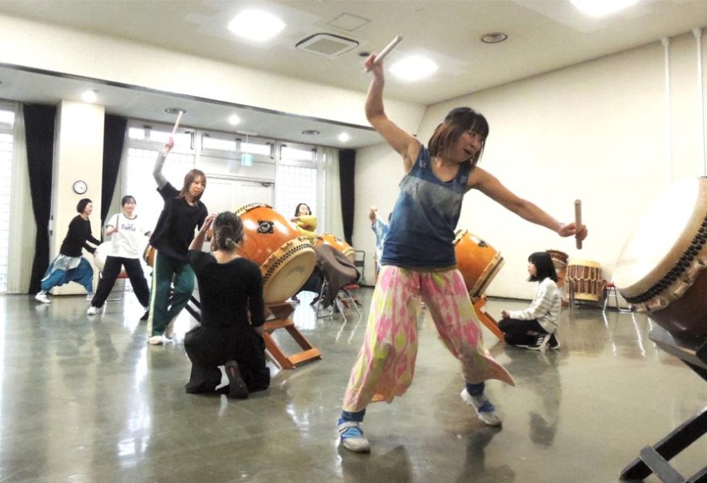 【鎌ケ谷市】【船橋市】迫力満点!本能を揺さぶる響き 和太鼓パフォーマー USÄGI