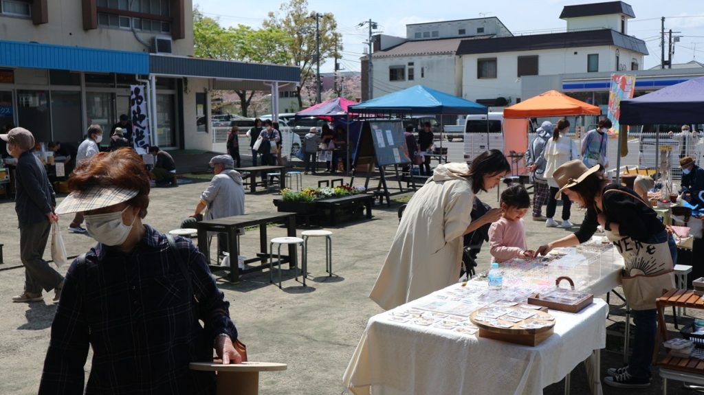4月開催の若宮専門店街リバイバルマーケットの様子