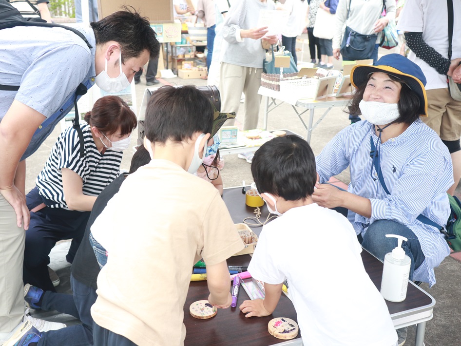 大きなテーブル 四街道市