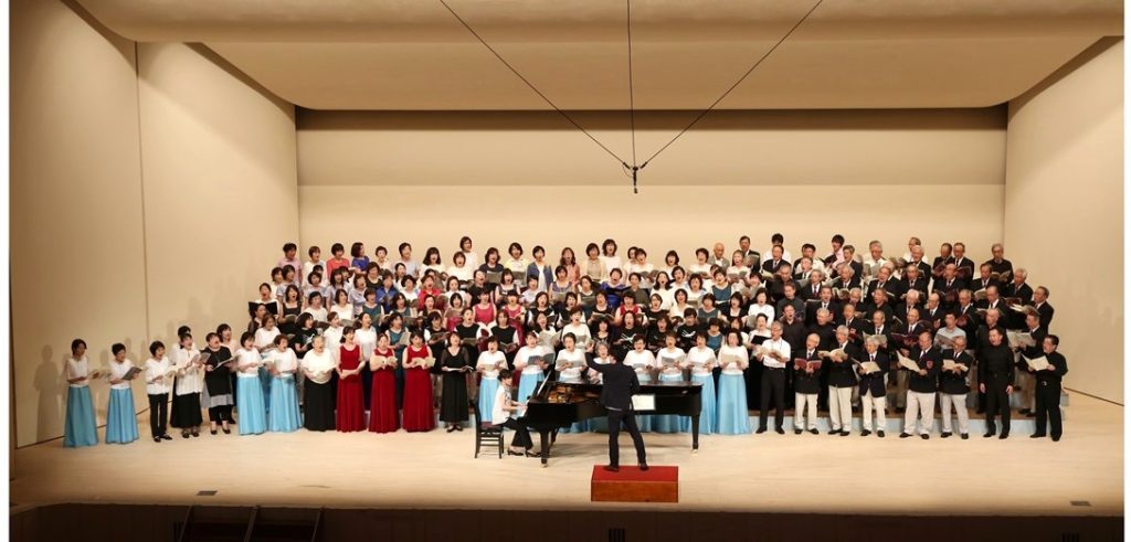 「あなたが歌うとき」の全員合唱は壮観です(スタジオ・スペース・フォト提供)